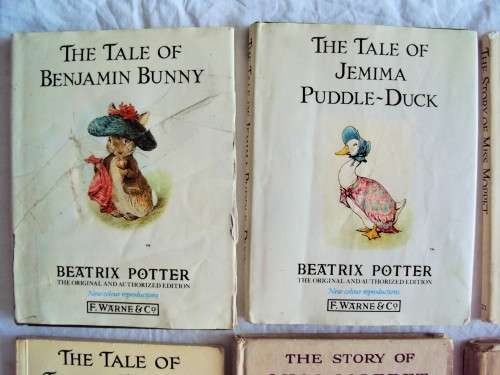 Collection of 8 BEATRIX POTTER books - F. Warne & Co  Vintage collector children's books