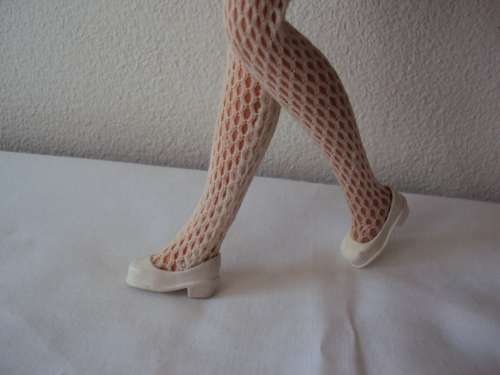 Vintage 70's Sindy ballet outfit orig Sindy shoes, twist waist & wrist, bend legs,  tilting head