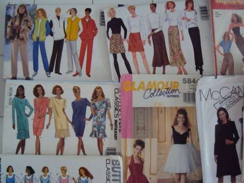 Job Lot "AA" of 16x Ladies sewing patterns (cut, not checked) -