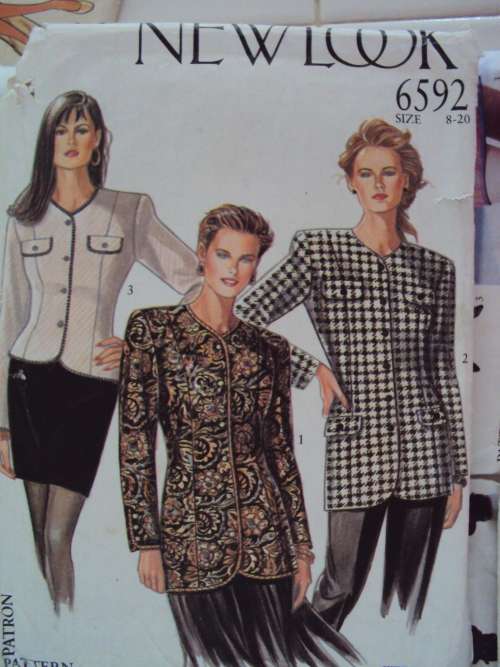 Job Lot "AA" of 16x Ladies sewing patterns (cut, not checked) -