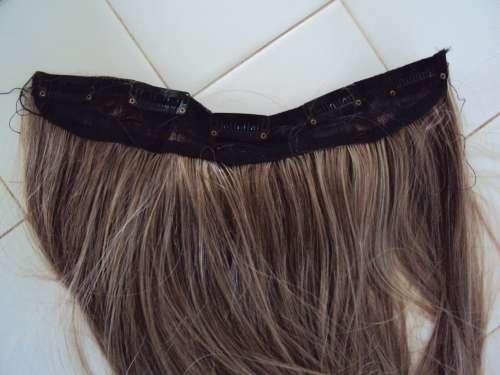 Clip in hair extension sexy new styles 63cm long two tone colour, soft & silky **still sealed New