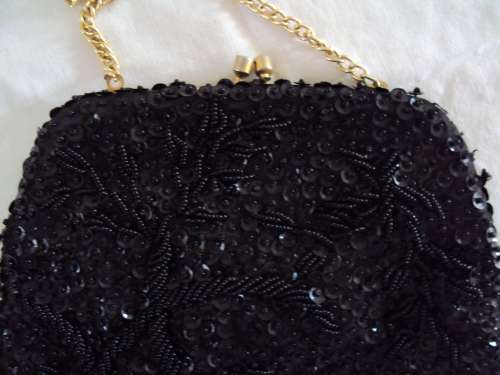 Vintage fully beaded (both sides) black evening bag, gold tone chain