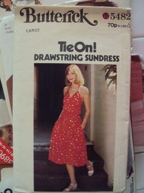 JOB LOT #41 various Ladies assorted 15 x sewing patterns cut not checked)