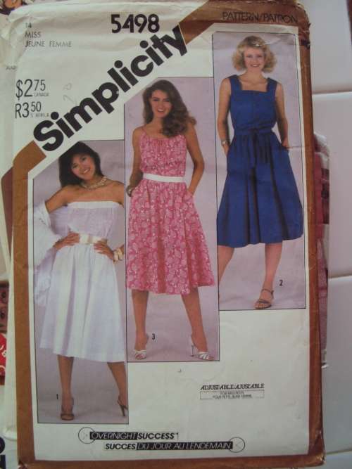 JOB LOT #41 various Ladies assorted 15 x sewing patterns cut not checked)