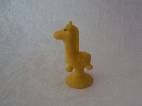 GIRY JOE yellow giraffe Pick n Pay Stikeez 1st Edition