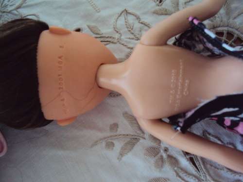 MGA 2001 collector BRATZ doll with gorgeous lush thick hair & pink stilettos