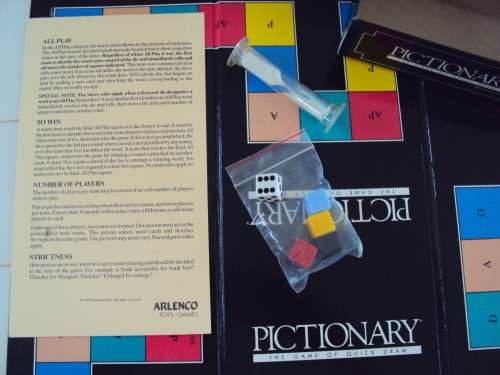 PICTIONARY the game of guick draw by Arlenco Toys board game  3-6 players Ages 12-Adult - complete