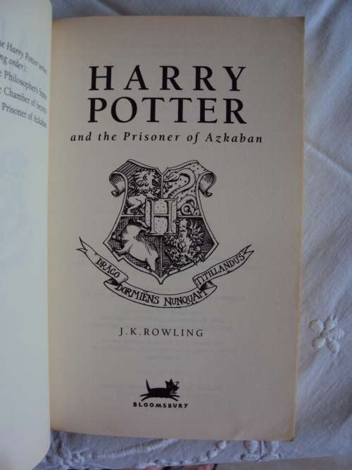 Harry Potter & the PRISONER OF AZKABAN J.K. Rowling  soft cover 1999 Great Britain