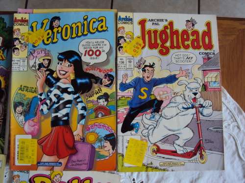 JOB LOT #2 Assorted mix 9x Vintage comics Archie, Jughead, Betty & Veronica  **Good cond