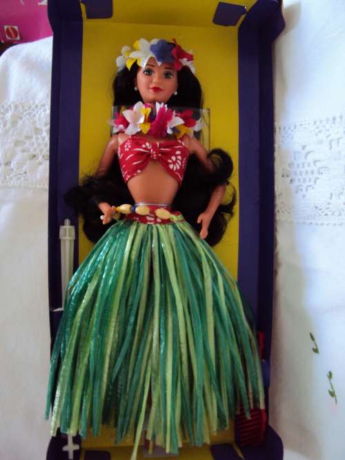 Vintage POLYNESIAN BARBIE DOLL MATTEL 1994 SPECIAL EDITION VGC in orig box