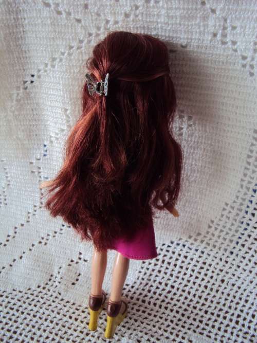 BRATZ THICK LONG SILKY 2 TONE HAIR  Click bend legs MGA 2001 + costume