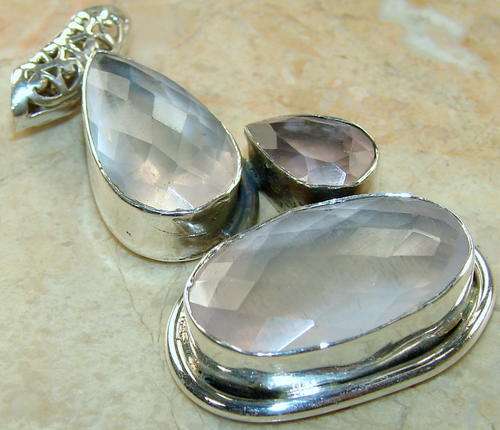 MARYKAY  - UNIQUE FACETED 3 STONE ROSE QUARTZ .925 STERLING SILVER PENDANT