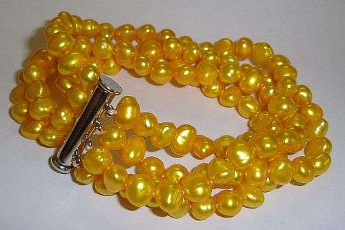 MARYKAY - STRIKING YELLOW TWIST 4 STRING  FRESHWATER PEARL BRACELET