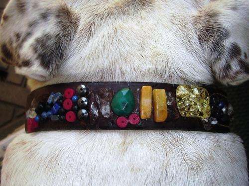 MARYKAY - FOR DOGS SUFFERING FROM EPILEPSY - GENUINE GEMSTONE BEADS COLLARS - L