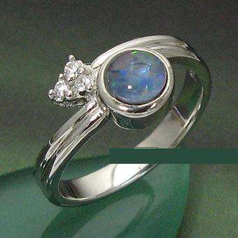 MARYKAY - GORGEOUS GENUINE AUSTRALIAN BLACK OPAL RING 7/O