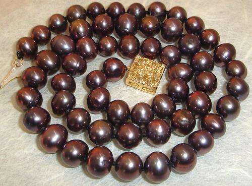 MARYKAY - MARYKAY - BEAUTIFUL PEACOCK  BLACK FRESHWATER PEARL NECKLACE & EARRINGS 52*