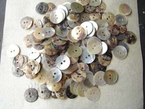 MARYKAY - AGOYA MOTHER OF PEARL BUTTONS - FOR SEWING, ARTS & CRAFTS, SCRAPBOOKING - MADE IN 24L