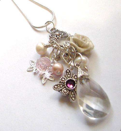 MARYKAY -  SWAROVSKI CRYSTAL CLUSTER PENDANT AND CHAIN WITH FRESHWATER PEARLS AND CHARMS