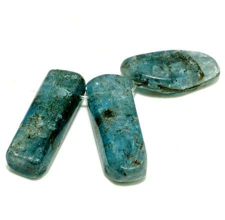 MARYKAY - NATURAL COOL BLUE KYANITE GEMSTONE BEADS 24/32