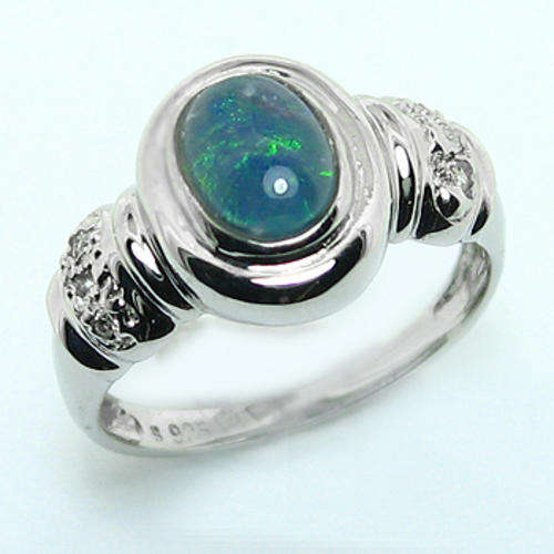 MARYKAY - FREE SHIPPING - GORGEOUS GENUINE AUSTRALIAN BLACK OPAL RING