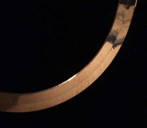 MARYKAY -  14KT GOLD GP 3mm HERRINGBONE CHAIN NECKLACE - 76cms