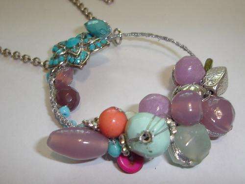 MARYKAY - BEAUTIFUL HANDCRAFTED PENDANT WITH CLUSTERS OF BEADS AND FLOWER ACCENT