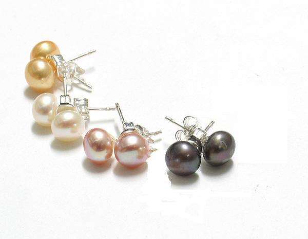 MARYKAY - 4 FOUR PAIRS!!! WHITE, PEACOCK, LAVENDER & APRICOT FRESHWATER PEARL EARRINGS