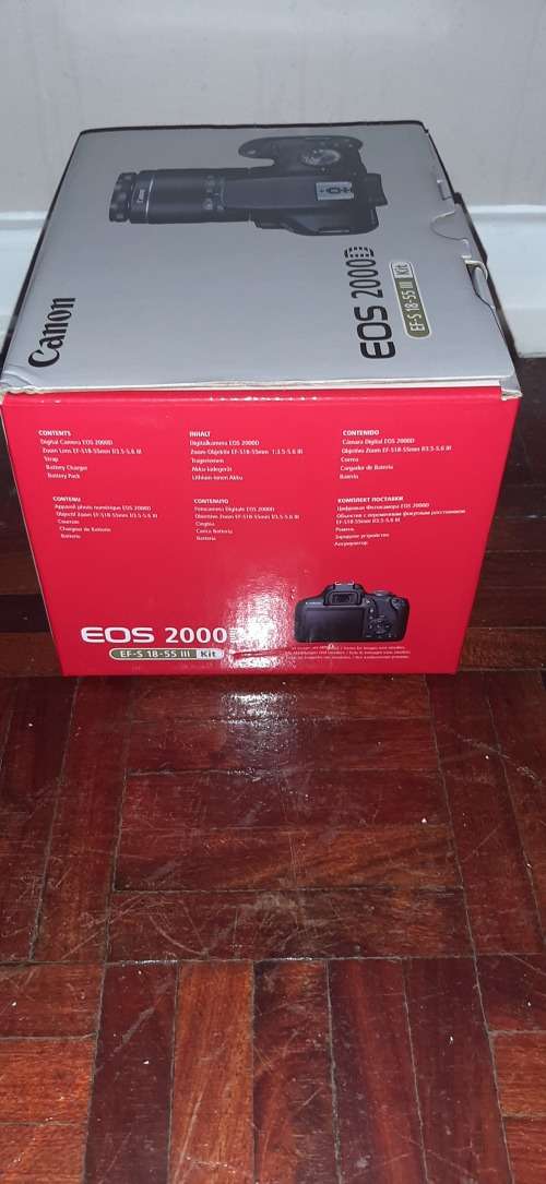 Canon EOS 2000D