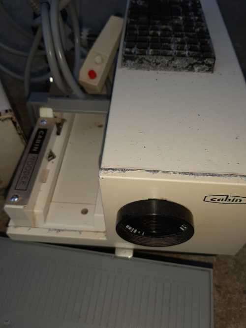 Mini slide projector and normal slide projector