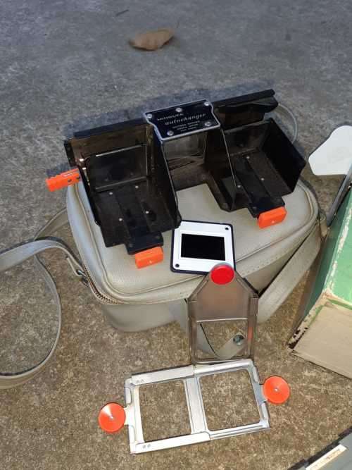 Mini slide projector and normal slide projector