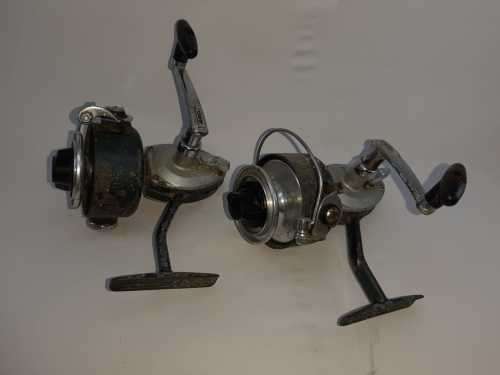 Set of 2 antique fishing reels
