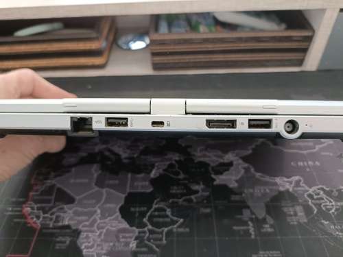 HP Elitebook Revolve 810 G3