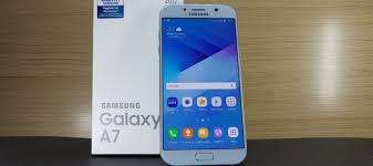 Samsung Galaxy A7 (2017) (Brand new boxed)