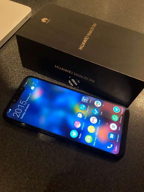 Huawei Mate 20 lite