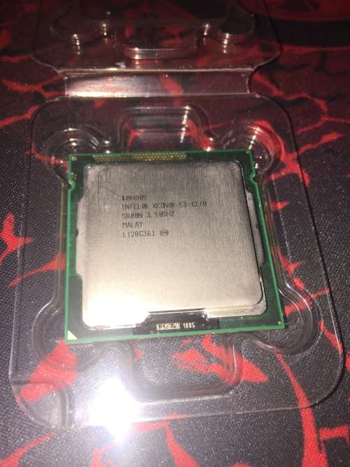 Intel Xeon E3-1270
