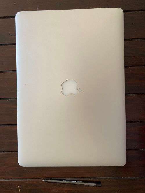MacBook Pro Core i7 2.3GHz 15` Retina Late 2013 Dual Graphics