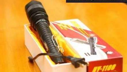 Police heavy duty 1108 Tactical Stun Gun Flashlight