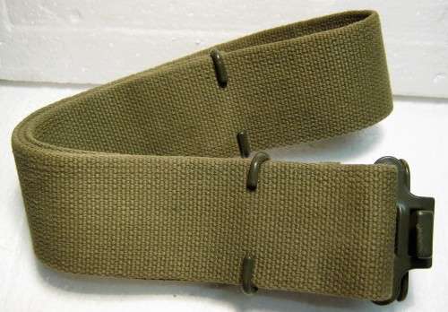 SADF 83 PATTERN WEB BELT IN AS NEW CONDITION CAN GO TO 1220 mm