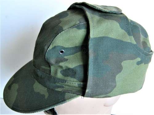 OLD SOVIET ARMY CAMO FLAP CAP SIZE 62 IN VERY GOOD CONDITION