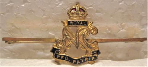 ROYAL NATAL CARBINEERS SWEEHEART BROOCH IN VERY GOOD CONDITION