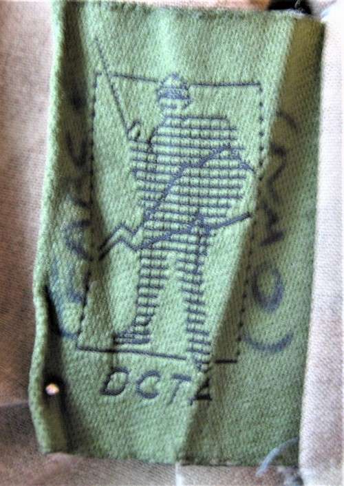 ORIGINAL BRITISH ARMY DCTA SHIRT SIZE MEDIUM IN VERY GOOD CONDITION SEE MEASUREMENTS BELOW