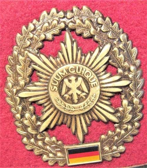 GERMAN BUNDESWEHR MILITARY POLICE BERET WITH BADGE SIZE 57 IN GOOD USED CONDITION
