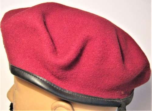 GERMAN BUNDESWEHR MILITARY POLICE BERET WITH BADGE SIZE 57 IN GOOD USED CONDITION