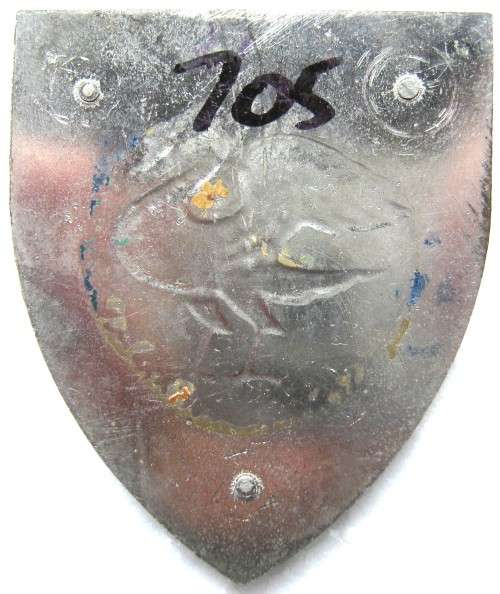 OLD S.A.D.F. REGIMENT SPRINGS RH FLASH WITH NO PINS IN GOOD CONDITION