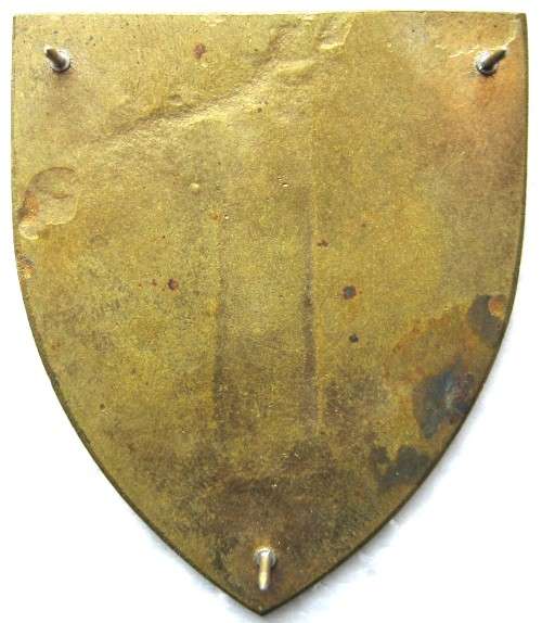 OLD S.A.D.F. 61 BASE WORKSHOP GOLD TYPE 2ND ISSUE FLASH WITH PINS IN GOOD CONDITION