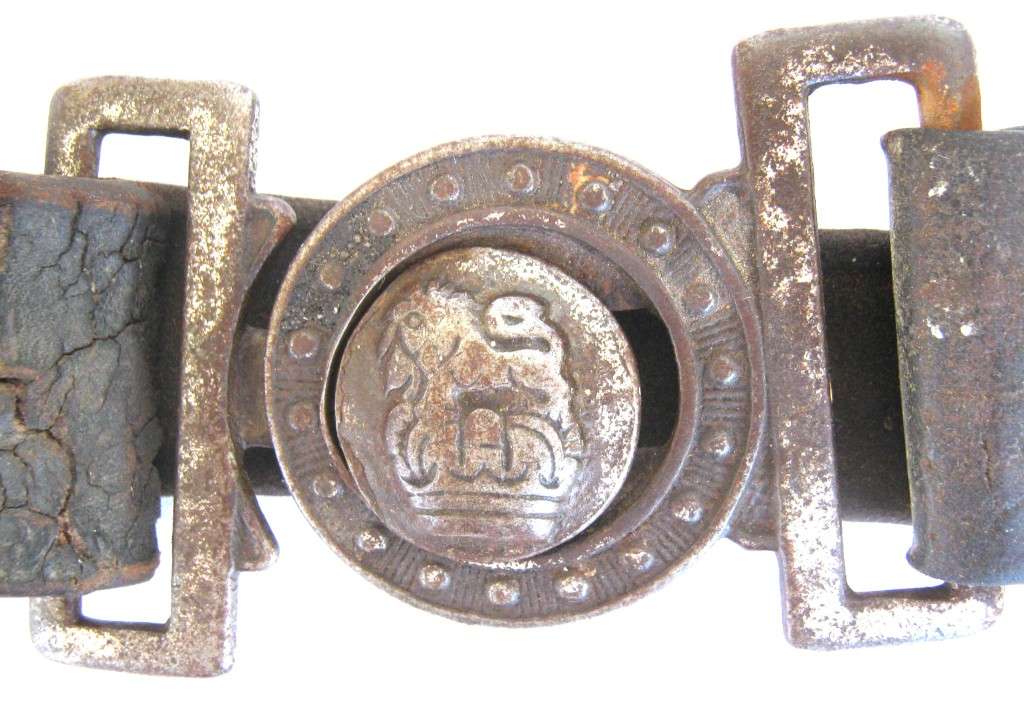 UNIVERSAL TYPE KINGS CROWN POST 1902 LEATHER, CHROMED, MILITARY BELT 100 CM IN USED CONDITION