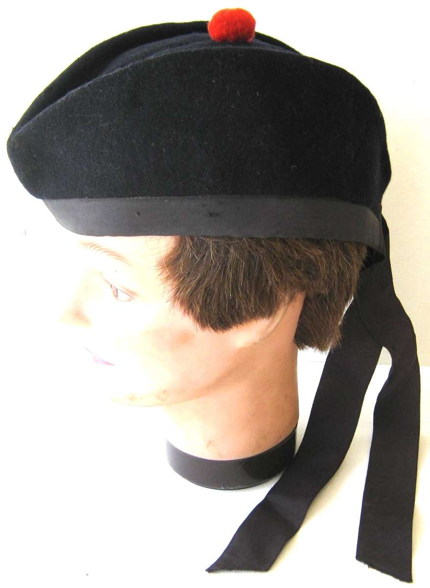 GLENGARRY SIDE CAP WITHOUT BADGE SIZE 57 CM IN VERY GOOD USED CONDITION