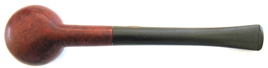 LONDON GBD NEW STANDARD PIPE 15 CM LONG, BOWL HIGHT 3CM, WIDTH 3CM  IN VERY GOOD CONDITION