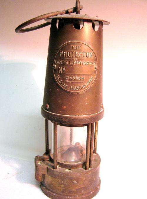 ECCLES "THE PROTECTOR" MINERS LAMP IN VERY GOOD CONDITION 600 mm HIGH