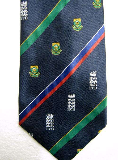 SOUTH AFRICA vs ENGLAND CRICKET TIE IN GOOD CONDITION
